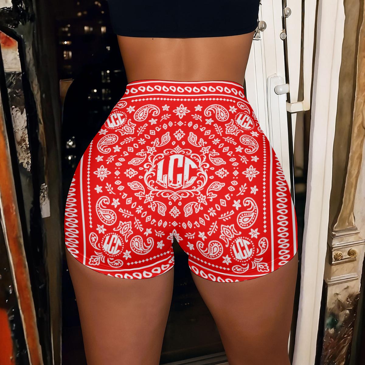 BANDANA WAVE BLOODY Women’s High-Stretch Shorts