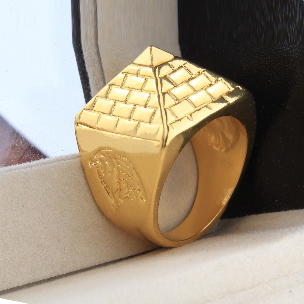 Pyramid Golden Ring Hip Hop