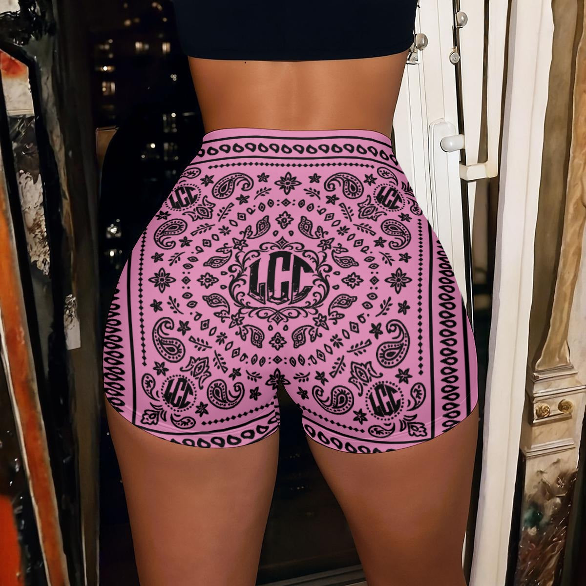 BANDANA WAVE PINK Women’s High-Stretch Shorts