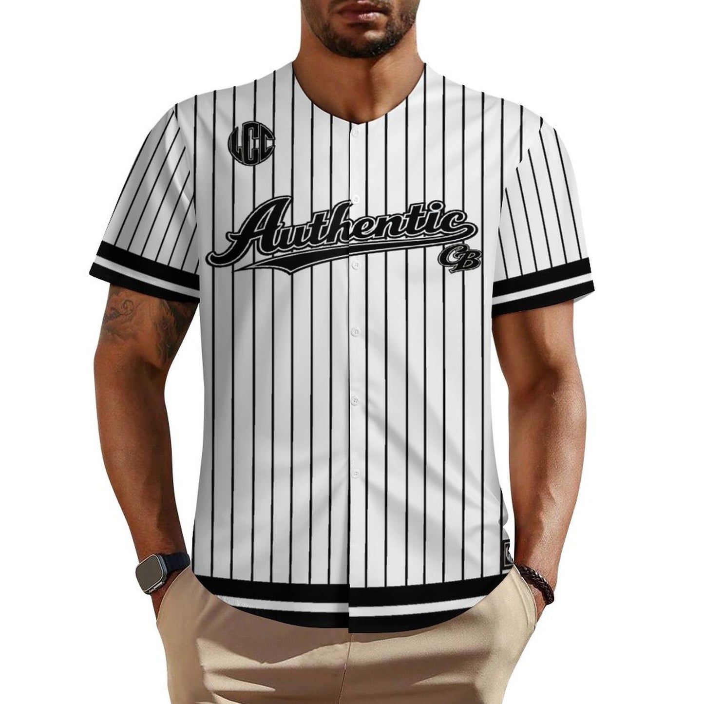 7682189-white