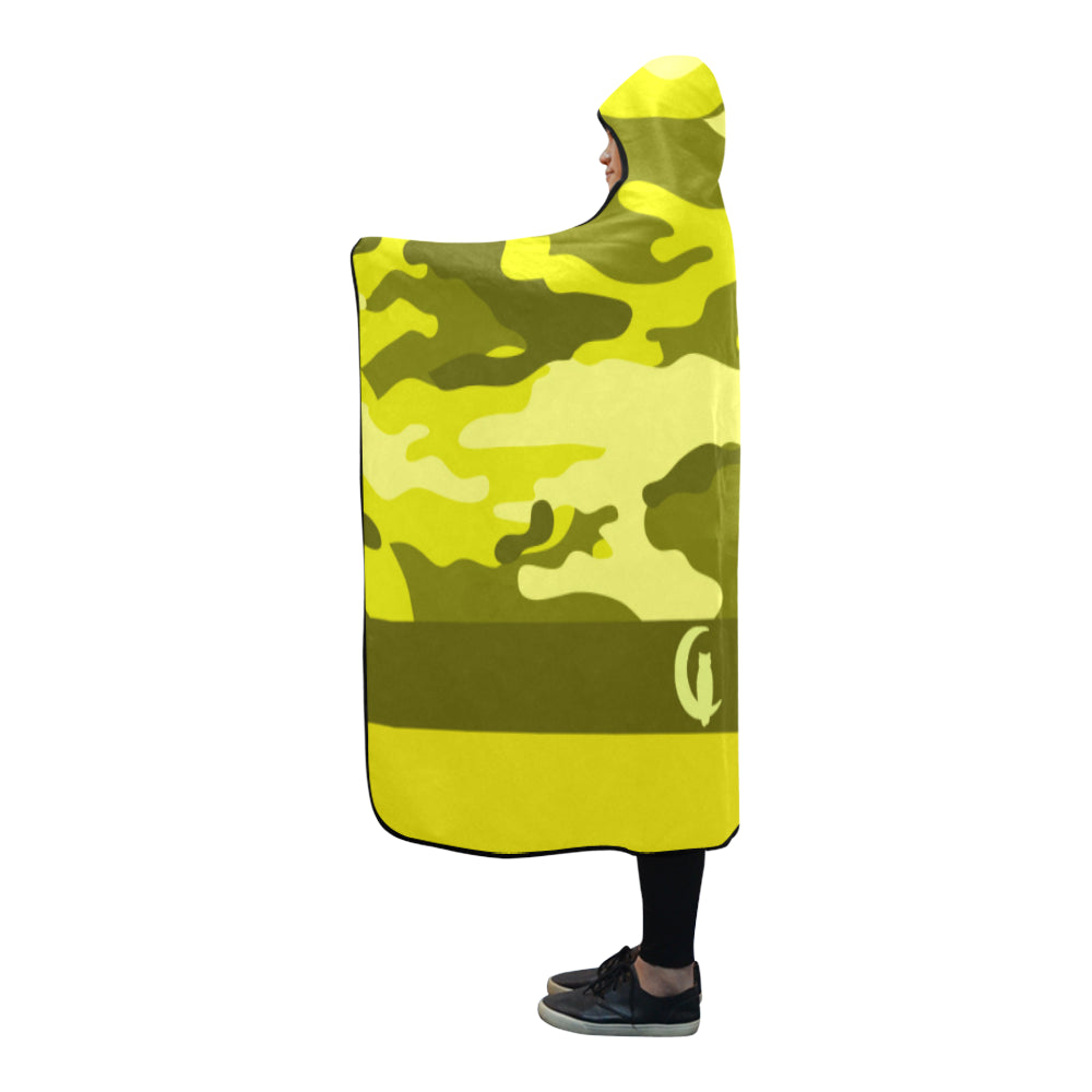 CAMOUFLAGE Hooded Blanket 80''x56"
